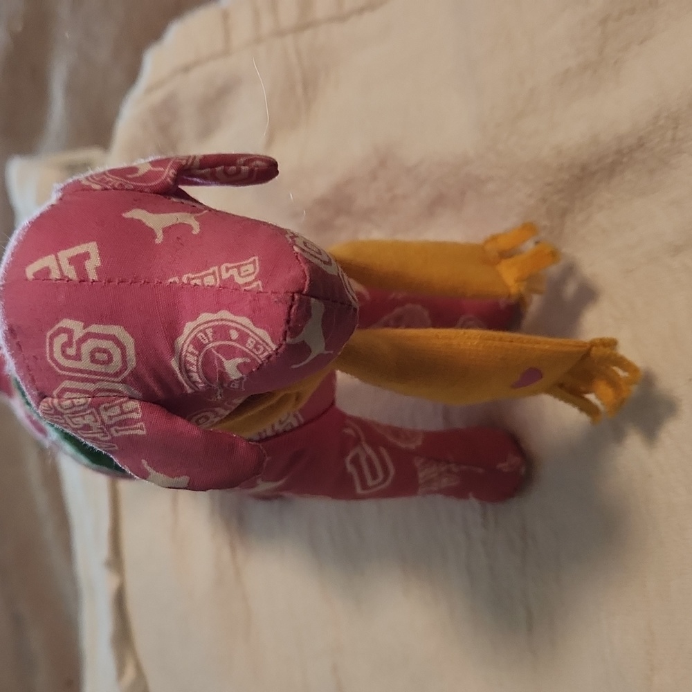 Pink dog - Picture 3 of 3